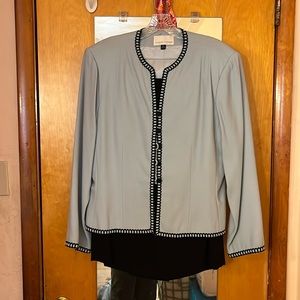 Casual corner skirt and jacket set